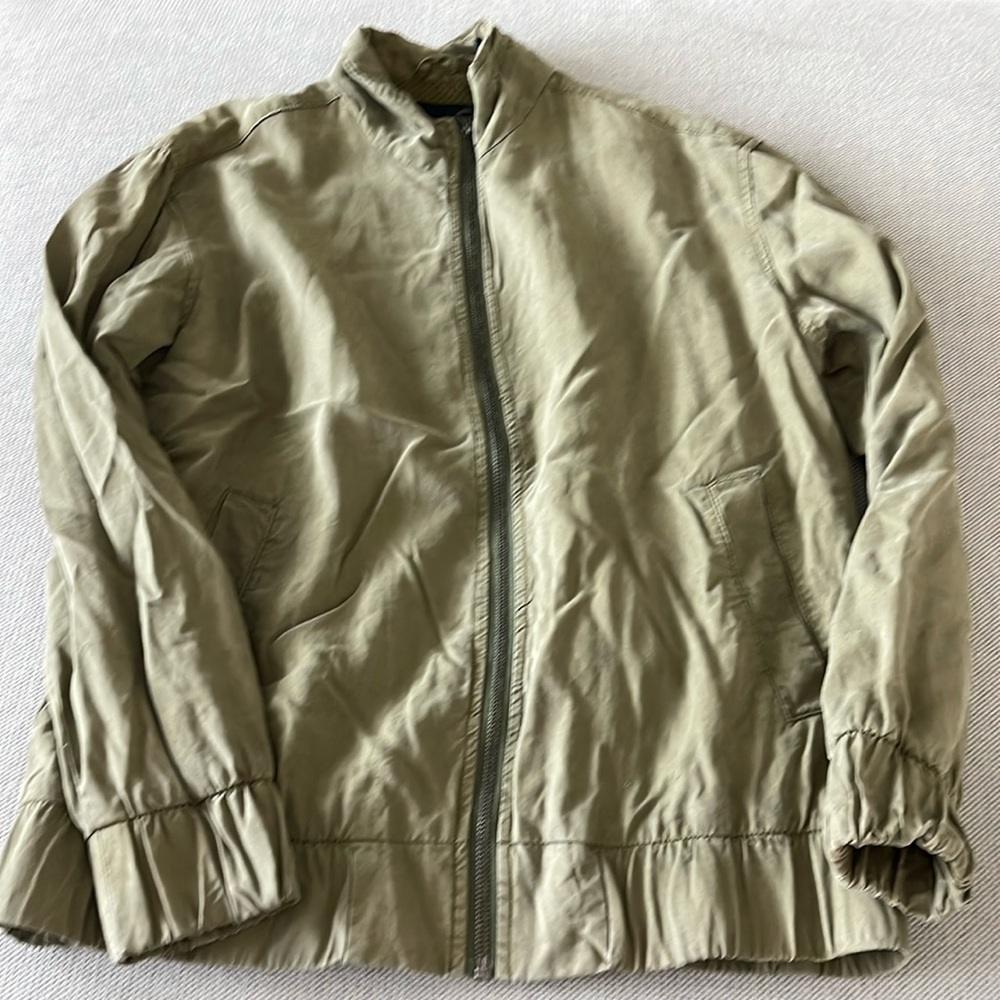 Quicksilver women’s green jacket size medium